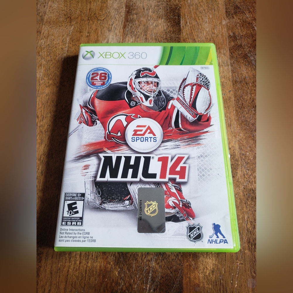 NHL 14 for Xbox 360 - Green Case